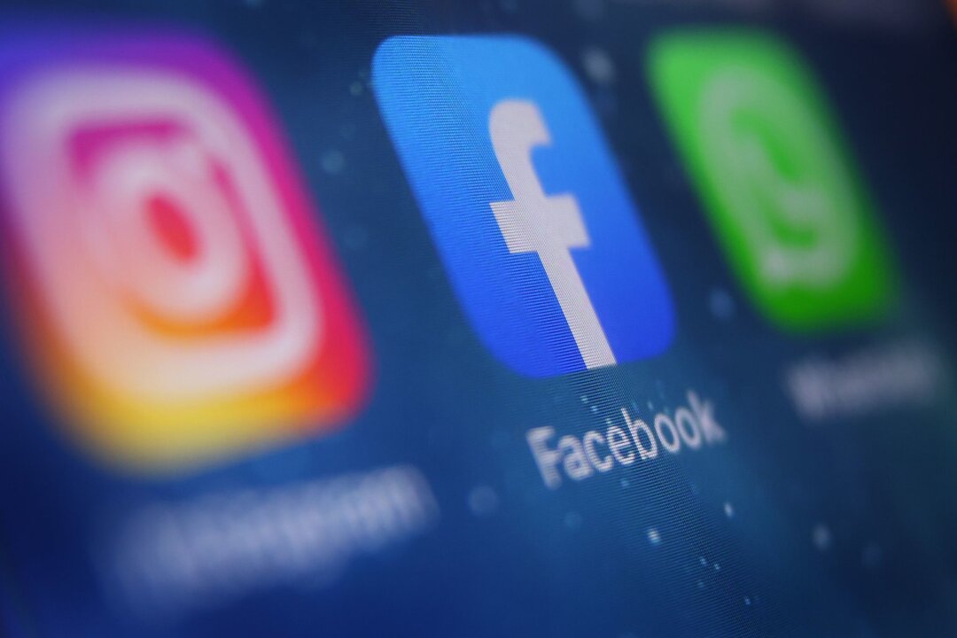 Brüssel geht vor Europawahl gegen Facebook und Instagram vor - Die Meta-Apps Facebook und Instagram auf einem Smartphone.