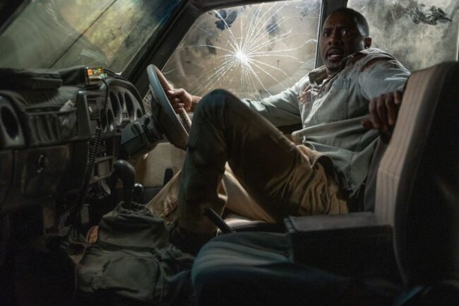 Brutale Löwen und scheinheilige Bürger: Das sind die Heimkino-Highlights der Woche - Es geht ums nackte Überleben: Idris Elba spielt die Hauptrolle im Survival-Action-Film "Beast - Jäger ohne Gnade".