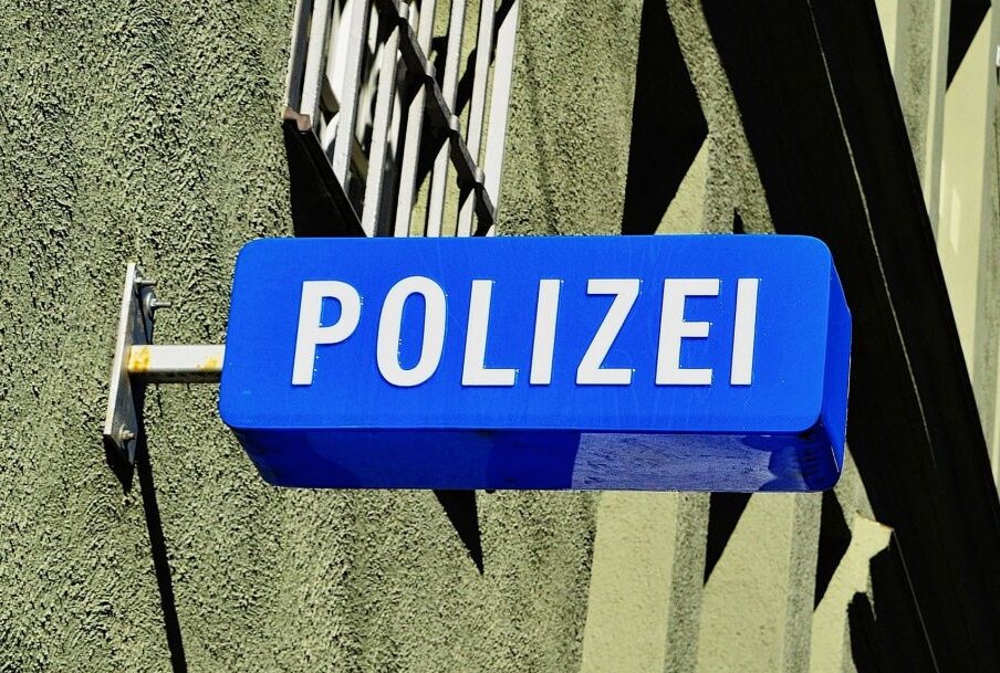 Brutaler Rucksackraub in Frankenberg: Polizei sucht Zeugen - Freiberg: 18-Jähriger wurde von drei Unbekannten ausgeraubt. Foto: pixabay