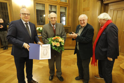 Im Stadtverordnetensaal des Chemnitzer Rathauses wurde am Vorabend des Chemnitzer Friedenstages der 17. Chemnitzer Friedenspreis verliehen. 