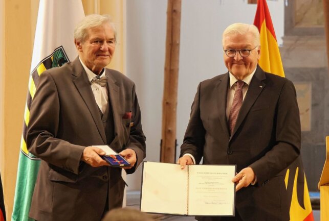 Bundespräsident verleiht Bundesverdienstkreuz in Freiberg - Roland Schöne erhielt Bundesverdienstkreuz. Foto:Peggy Schellenberger