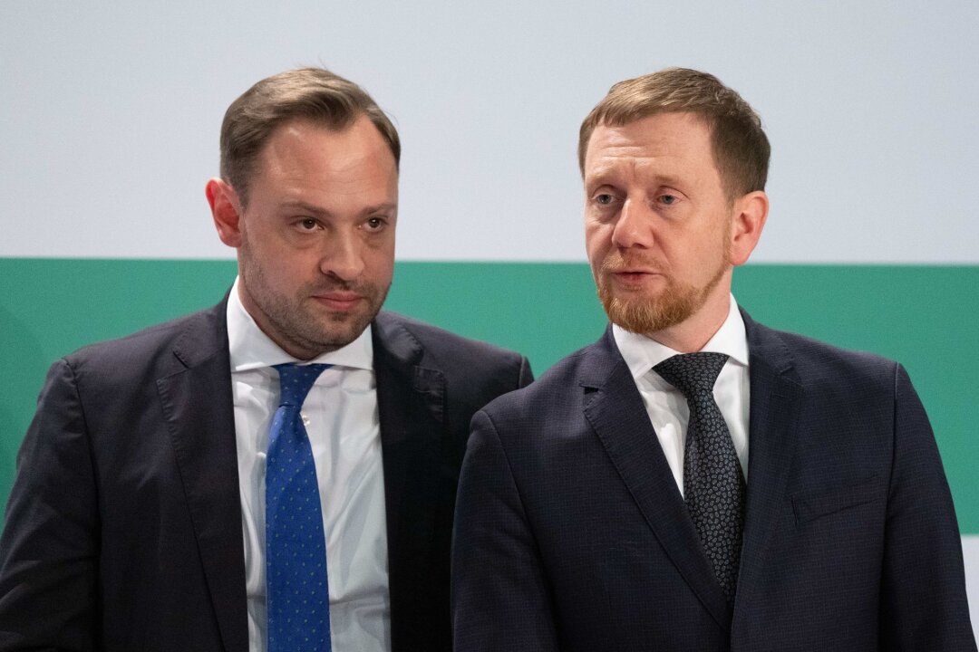 CDU: "Sachsengeld" für selbstgenutztes Wohneigentum - Alexander Dierks (l), CDU-Generalsekretär in Sachsen, und Michael Kretschmer (CDU), Ministerpräsident von Sachsen.