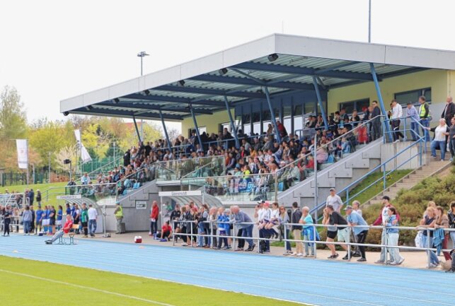 Das Sachsenpokalfinale im "Stadion am Schwanenteich" besuchten 400 Zuschauer. Foto: Fokus Fischerwiese