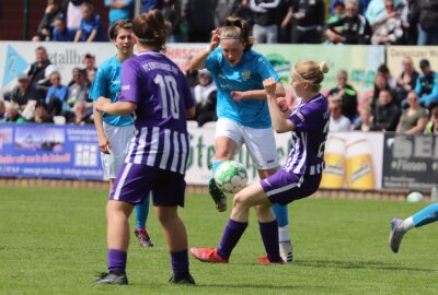 CFC: Juniorinnen siegen klar - Frauen verlieren knapp! - Im Finale setzten sich die Himmelblauen mit 6:0 gegen den FC Erzgebirge Aue durch. Foto: Marcus Hengst
