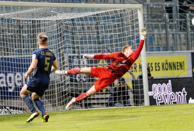 CFC startet mit Heimsieg ins neue Punktspieljahr - CFC vs FC Hansa Rostock II: Hansa- Torhüter Max Hagemoser. Foto: Harry Härtel