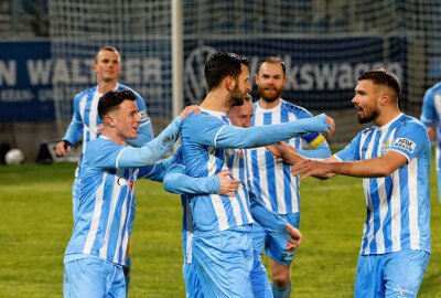 CFC startet mit Heimsieg ins neue Punktspieljahr - CFC vs FC Hansa Rostock II: Torjubel beim CFC. Foto: Harry Härtel