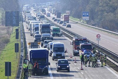 Chaos zum Wochenstart: Mega-Stau auf der A14 -  Auf der A14 kam es Montagvormittag zu einem über 15 Kilometer langen Stau. Foto: Sören Müller