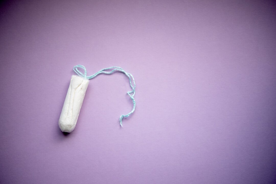 Checkliste: Sind das schon die Wechseljahre? - Ist die Menstruation aus dem Takt geraten, kann dies ein Anzeichen für den Beginn der Wechseljahre sein.