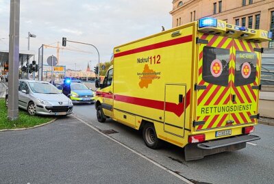 Chemnitz: Geisterfahrer kollidiert mit Radfahrerin - In Chemnitz ereignete sich ein Verkehrsunfall. Foto: ChemPic