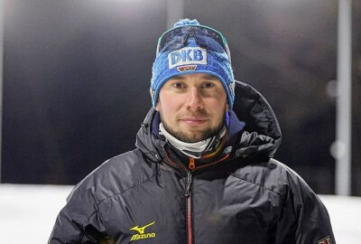 Chemnitz trägt Deutsche Meisterschaften der Eisschnelllauf-Junioren aus - Trainer Tony Seidenglanz. Foto: Harry Härtel