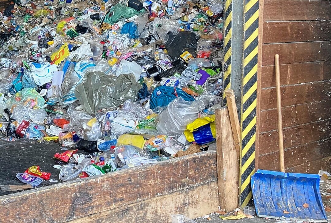 Chemnitzer Mängelmelder geht an den Start - Mängel, wie zum Beispiel illegale Müllablagerung, kann künftig im Mängelmelder gemeldet werden. Foto: Steffi Hofmann