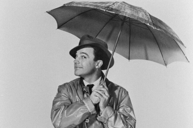 Gene Kelly 1952 im Film "Singin' in the rain", der in Deutschland "Du sollst mein Glücksstern sein" hieß. Nun soll Chris Evans den Tänzer und Schauspieler verkörpern.