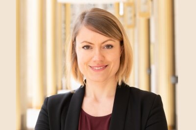 Clara Bünger (35) ist Volljuristin und kandidiert für Die Linke. 