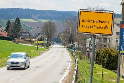 Corona-Hotspot Erzgebirge: Burkhardtsdorf mit Inzidenz  von 1013,4 - In Burkhardtsdorf liegt der Inzidenzwert am höchsten in Deutschland. Foto: Andre März