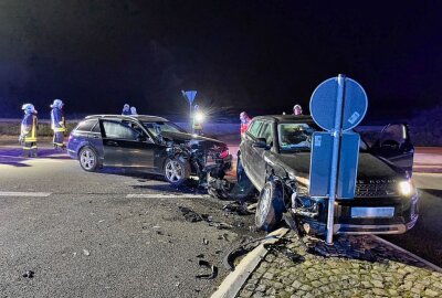 Crash auf S255: Autobahnzubringer Aue-Hartenstein voll gesperrt - Die Unfallstelle auf der S255. Foto: Daniel Unger