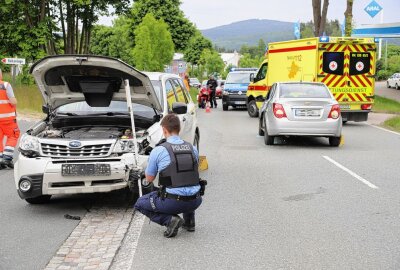 Crash in Eibenstock - In Eibenstock ereignete sich ein Unfall. Foto: Niko Mutschmann