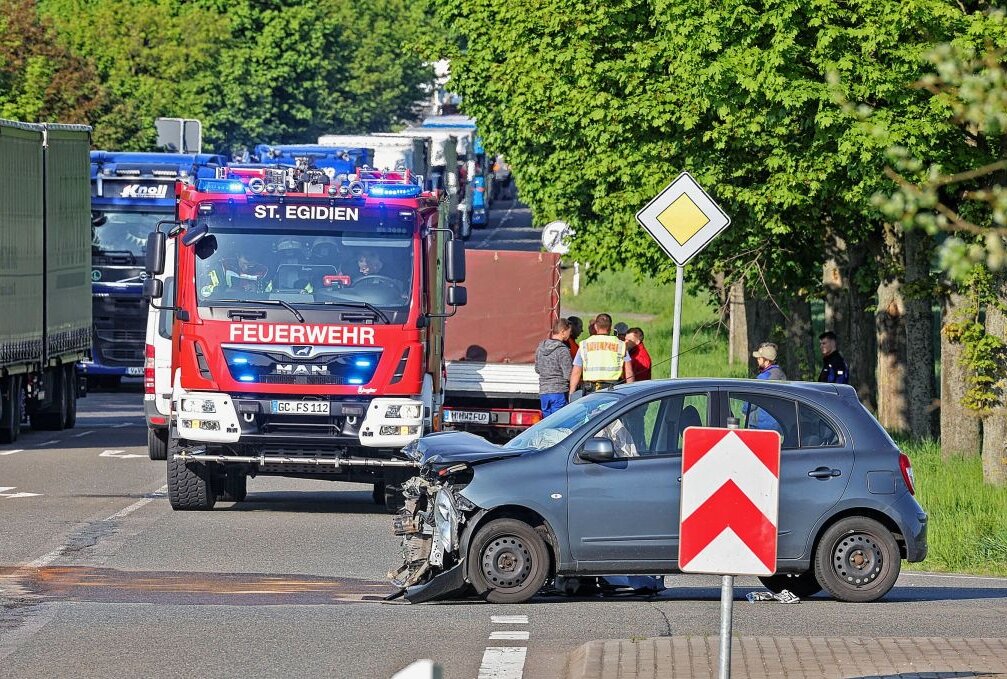 Verkehrsunfall in Kuhschnappel. Eine Person wurde verletzt. Foto:Andreas Kretschel