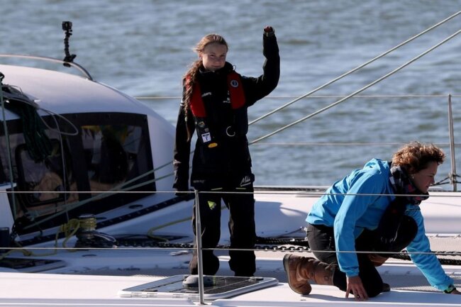 2019 segelt Greta Thunberg (links), Begründerin von Fridays For Future, unter anderem mit Boris Herrmann über den Atlantik. Für Greta war es der erste Segeltörn überhaupt.
