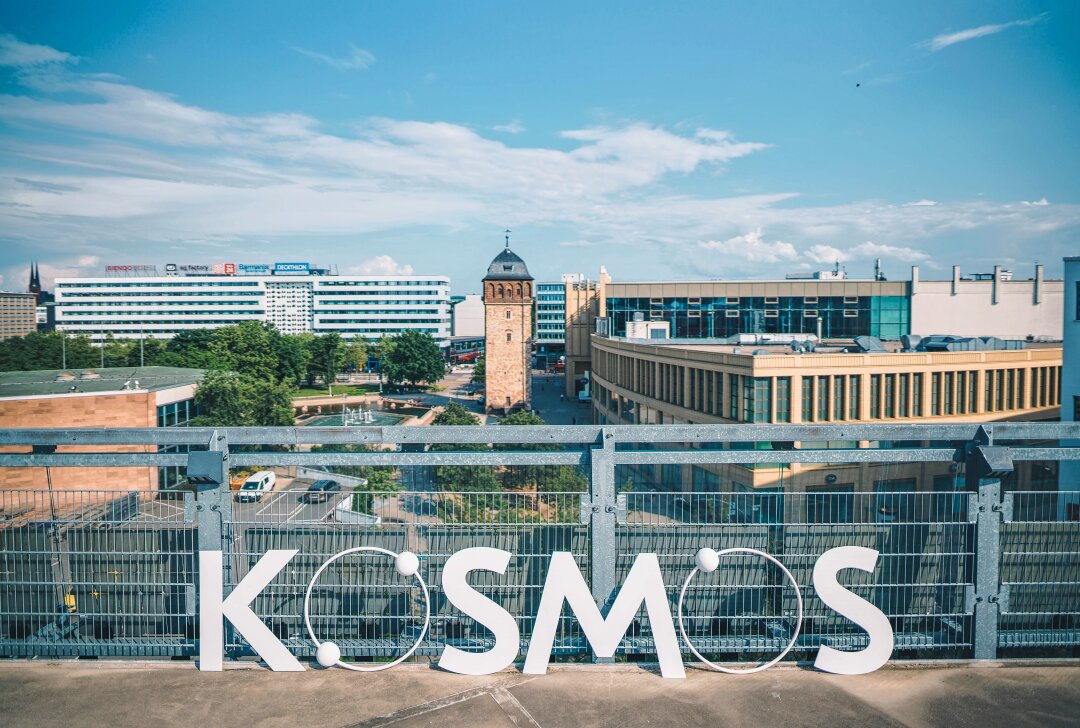 Das Kosmos heizt 2024 wieder die Chemnitzer City ein - Das Kosmos findet 2024 am 8. Juni statt. Foto: Ernesto Uhlmann