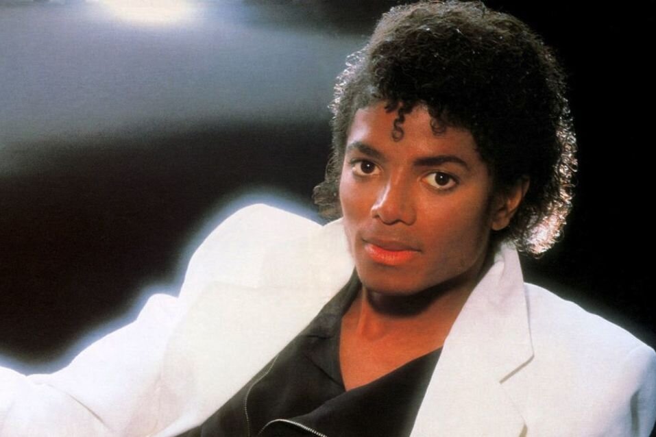 Das sind die einflussreichsten Musikvideos aller Zeiten - Michael Jacksons "Thriller" ist das meistverkaufte Album aller Zeiten. Und der Grusel-Clip zur gleichnamigen Single gehört fraglos auch zu den besten Musikvideos, die je gedreht wurden.