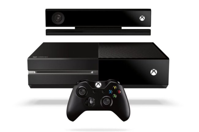 Das sind die meistverkauften Konsolen der Welt - Anfangs, Ende 2013, lag der Xbox One noch die Kinect-Kamera bei, die die Spiele-Landschaft mit ihrer Bewegungserfassung revolutionieren sollte. Immerhin: 51,3 Millionen Gamer griffen zu!