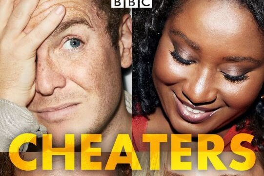 Das Talent als beinahe unerträgliche Bürde: Das sind die Heimkino-Highlights der Woche - In der schwarzhumorigen BBC-Produktion "Cheaters" erwarten Zuschauerinnen und Zuschauer 18 kurze Comedyhäppchen à zehn Minuten.