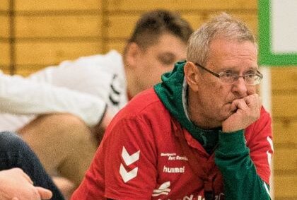 Das wandelnde Handballkompendium der HSG - HSG-Cheftrainer Andreas Tietze. Foto Marcel Schlenkrich