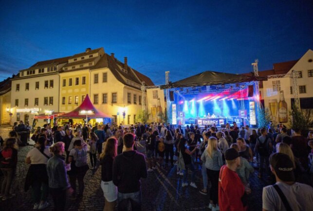 Das war das Freiberger Bergstadtfest am Freitag. Foto: Marcel Schlenkrich