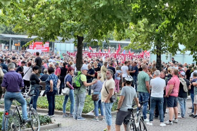 In Leipzig finden sieben Demonstrationen statt. Foto: Daniel Unger