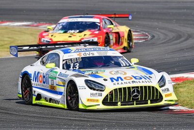 Deutsche GT-Meisterschaft begann zweite Saisonhälfte - Am Sonntag gewannen Igor Jakob Walilko und Jules Gounon das GT-Masters-Rennen. Foto: Thorsten Horn