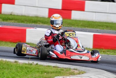 Deutsche Kart Meisterschaft: Entscheidung vertagt - Toni Tschentscher absolvierte einen Gaststart. Foto: Thorsten Horn