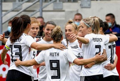Deutsche Nationalelf siegt mit 5:1 gegen Serbien - Der Torjubel bei der Deutschen Mannschaft. Foto: Harry Härtel/Haertelpress