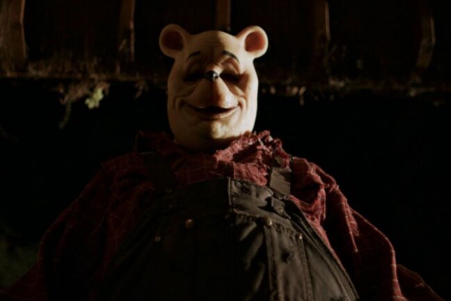 Die Albtraum-Odyssee des Joaquin Phoenix: Das sind die Kino-Highlights der Woche - In "Winnie the Pooh: Blood and Honey" wird die beliebte Kinderbuch-Figur zum kannibalistischen Monster.