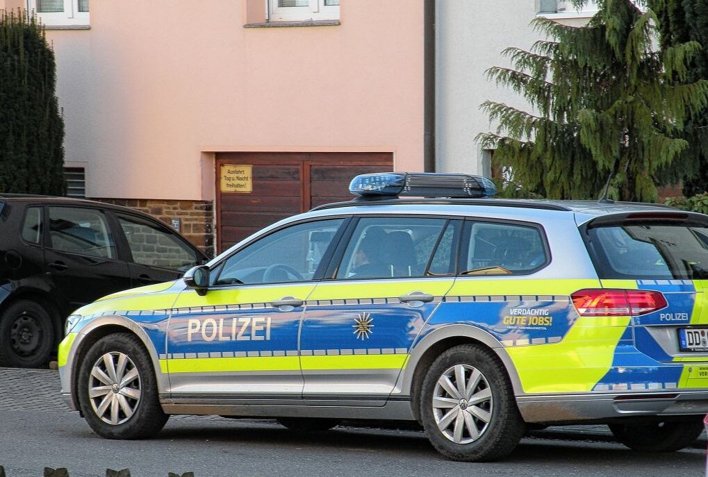 Die Polizei warnt: Elterntrick als neue Betrugsmasche! - Symbolbild. Foto: Anke Brod