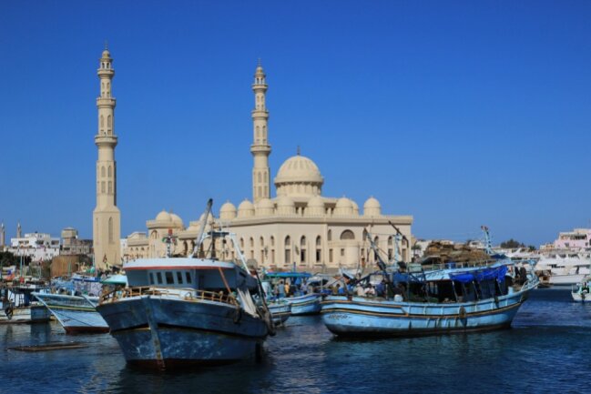 Die Vielfalt des Roten Meers entdecken: Sonniger Urlaub im ägyptischen Hurghada - Hurghada und seine Umgebung lädt zu einem abwechslungsreichen Sommerurlaub ein. Symbolbild: Pixabay