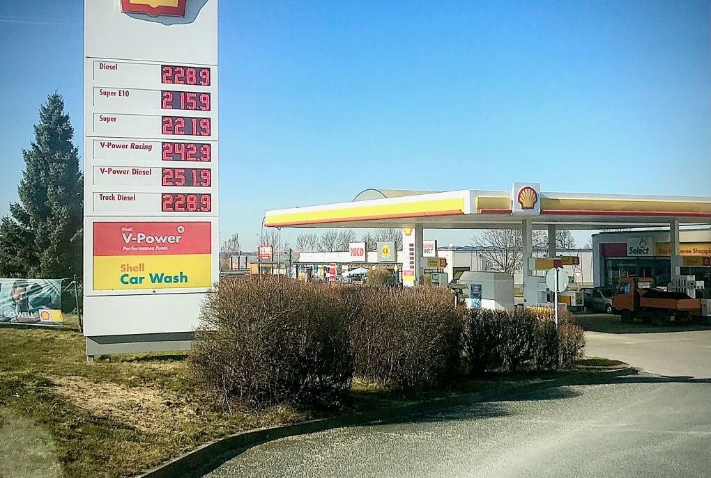 Erhöhte Nachfrage nach Heizöl katapultiert den Diesel-Preis nach oben. Foto: Rico Hinkel