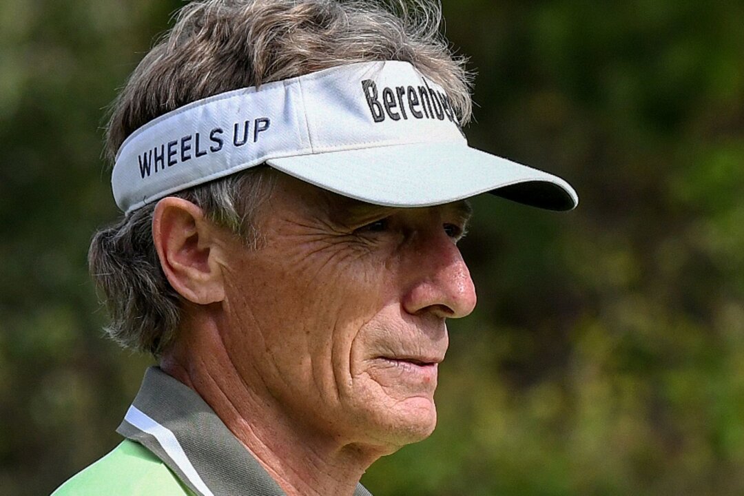 Drei Monate nach Achillessehnenriss: Langer ist zurück - Bernhard Langer hat drei Monate nach dem Riss der linken Achillessehne sein Comeback auf der PGA Tour Champions gegeben.