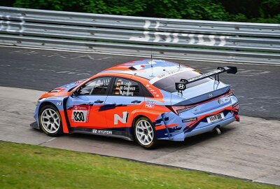 Drei Sachsen mischen beim 24h-Rennen auf dem Nürburgring mit - Marc Basseng verstärkt die Hyundai-Mannschaft. Foto: Thorstne Horn