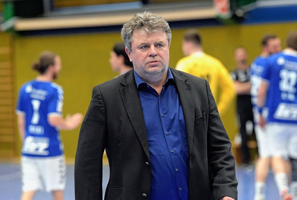 EHV-Manager Rüdiger Jurke hofft auf ein positives Ergebnis gegen Emsdetten und freut sich über den Neuzugang. Foto: Ralf Wendland
