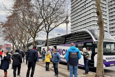 EHV Aue holt Auswärtssieg in Berlin - 120 EHV-Fans sind mit nach Berlin gereist. Foto: Ralf Wendland