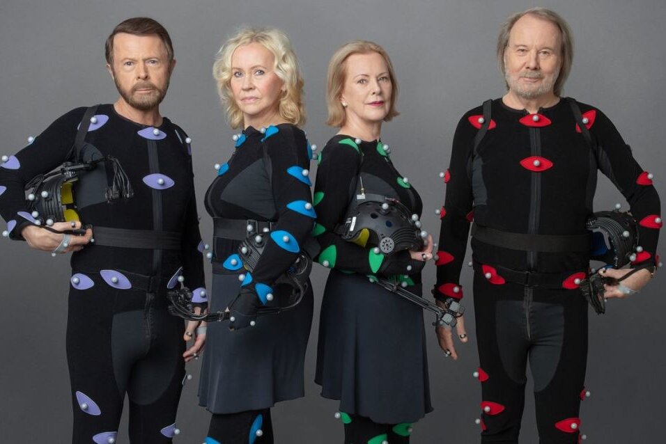 Eine Million Besucher: ABBA feiern Meilenstein ihrer Hologramm-Show - Kultband ABBA: Ihre Hologramm-Show "ABBA Voyage" hat den Meilenstein von einer Million Zuschauer geknackt.