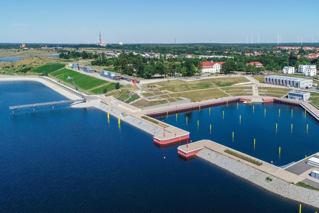 Einheitliche Verkehrsregeln für Lausitzer Seen angestrebt - Zu den Lausitzer Gewässern, die für Wassersport und zum Baden freigegeben werden sollen, gehört der Großräschener See.