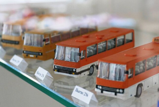 Einst stärkster Omnibus der Welt ist in Gelenau zu bestaunen - Auch die Ikarus-Modelle wurden mit viel Liebe zum Detail gestaltet. Foto: Andreas Bauer