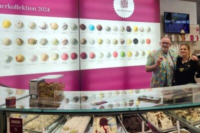 Daniel Ivandic, Inhaber der Eismanufaktur Kolibri in Flöha, begab sich auf der diesjährigen Stuttgarter Messe für Eis und Süßwaren auf eine Mission: die Suche nach neuen Inspirationen und wertvollen Kontakten.