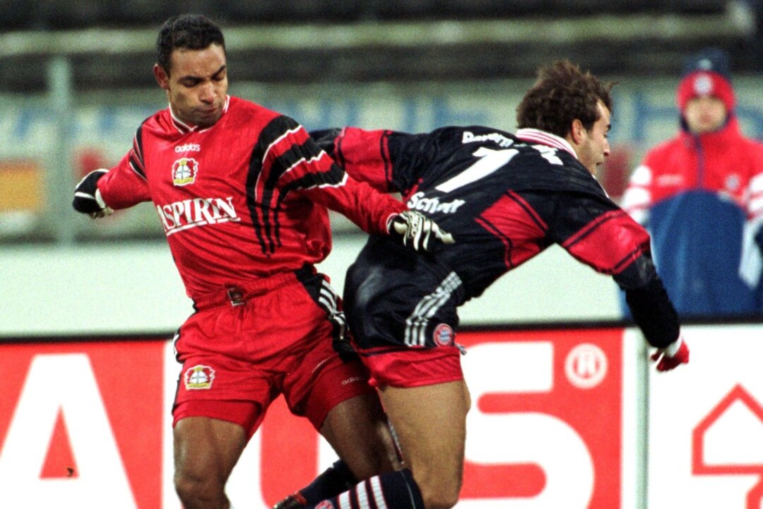 Emerson über Bayer-Saison: "Das Werk von Xabi Alonso" - Emerson (l) spielte von 1997 bis 2000 für Bayer Leverkusen.
