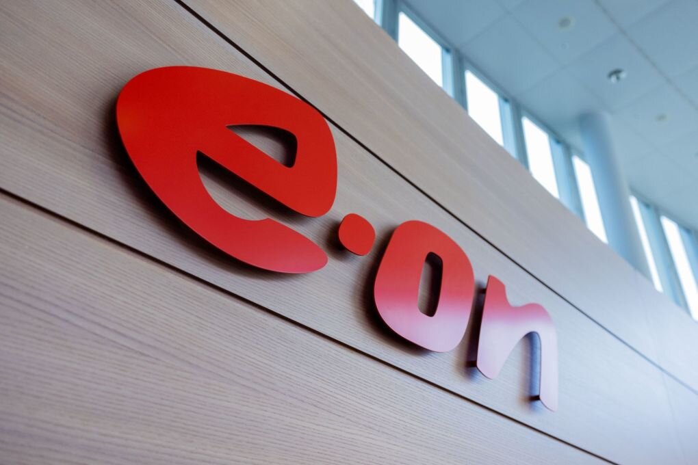 Eon kündigt Preissenkungen für Strom und Erdgas an - Eon kündigt Preissenkungen an: Die Strompreise in der Grundversorgung sollen im Schnitt um 18 Prozent, die Gaspreise in der Grundversorgung um durchschnittlich 28 Prozent sinken.