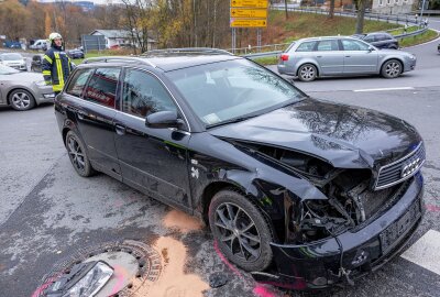 Erneuter Unfall an Unfallschwerpunkt im Erzgebirge - Unfall an der Zschopautalkreuzung. Foto: Bernd März