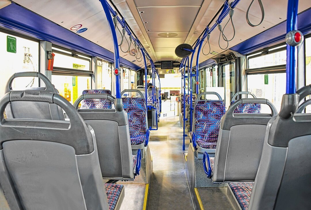 Erzgebirge: Auseinandersetzung bei Fahrscheinkontrolle in Linienbus - Symbolbild. Pixabay/ Lykaon