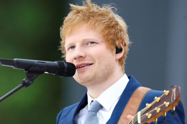 "Es öffnet die Falltür zu meiner Seele": Ed Sheeran kündigt neues Album an - Lange müssen sich Fans nicht mehr gedulden: Bereits am 5. Mai soll Ed Sheerans neues Album mit dem Titel "-" erscheinen.
