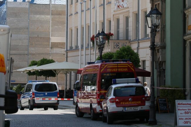 Evakuierung: Bombendrohung gegen Zwickauer Rathaus! - 